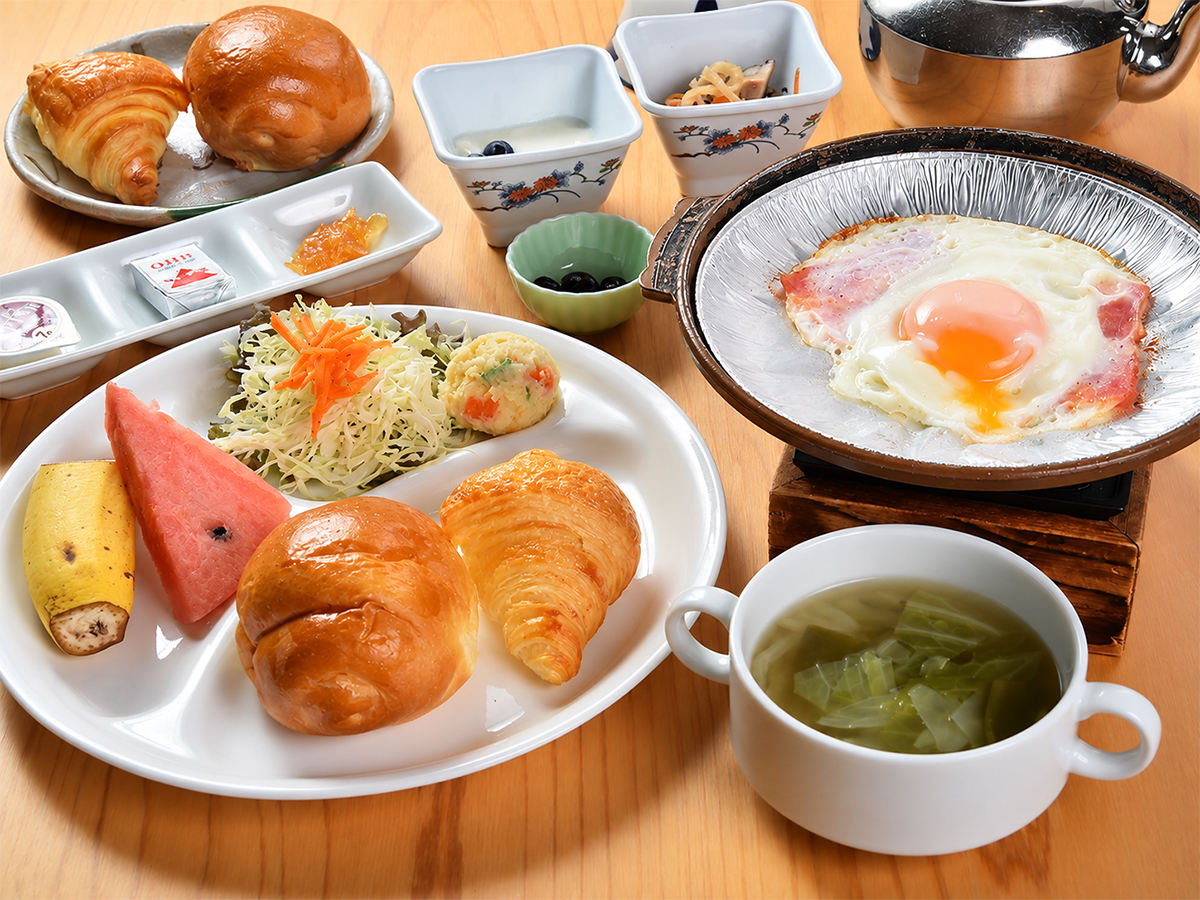 洋食の朝食